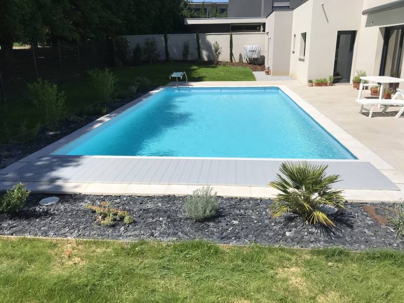 Constructeur de maison Ecully individuelle contemporaine sur mesure à étage avec piscine entérée - photo 5