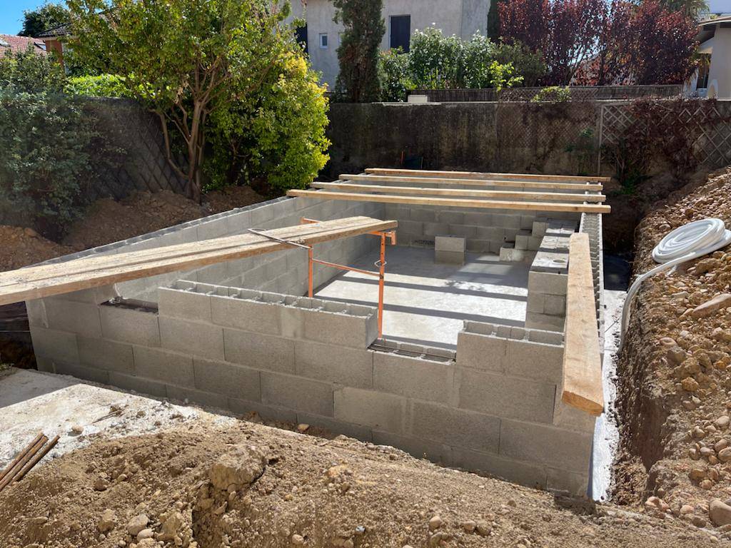 Construction d’une piscine avec travaux d’aménagement extérieur près d’Oullins - photo 2
