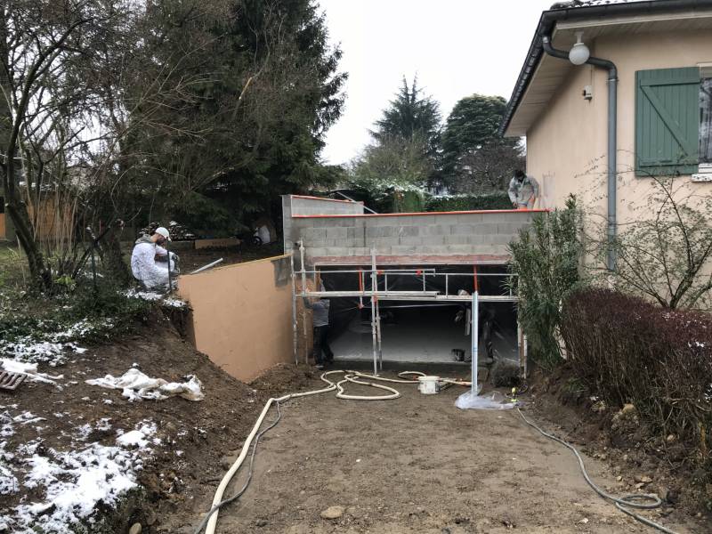 Réalisation de l'extension d'une maison d'habitation avec création d'une piscine à Sainte Foy Les Lyon dans le Rhône (69) - photo 9