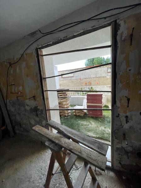 Rénovation d'un petit appartement en rez-de-chaussée pour un jeune couple à Saint Genis Laval - photo 4