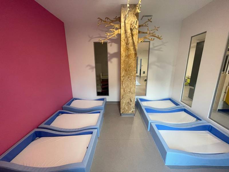 Transformation de bureaux en micro-crèche à Saint Genis les Ollières - photo 4